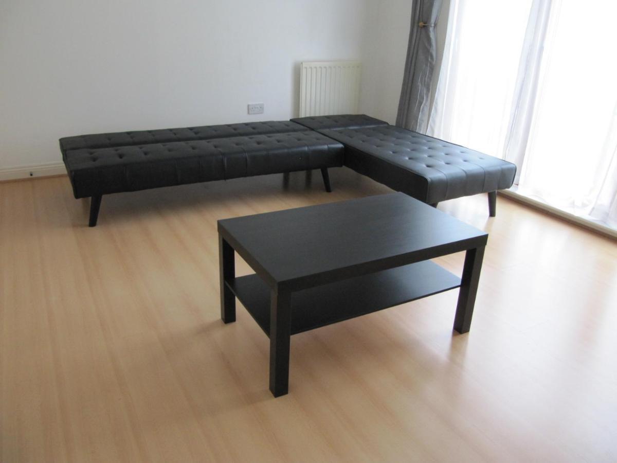 Cozy Off Road 2 Bedroom Cottage Apartment With Free Wi-Fi And Private Parking Glasgow Exterior photo